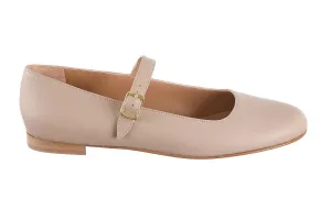 Am Pivot Nude