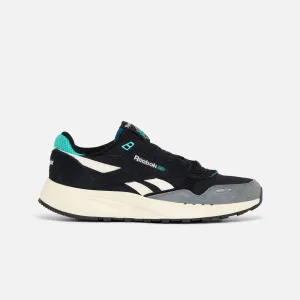 Classic Leather 2400 Black/Escapeblue/Vintagechalk