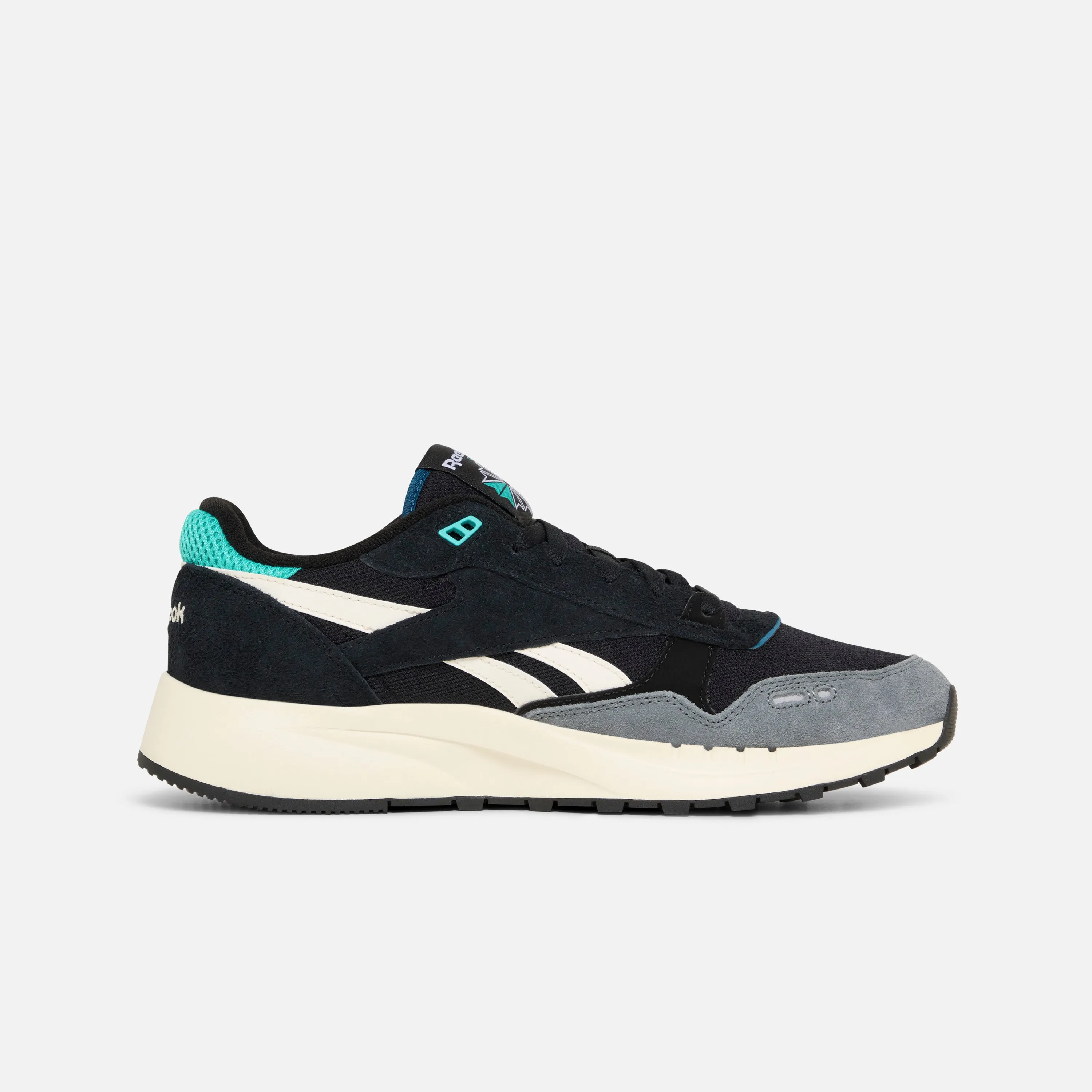 Classic Leather 2400 Black/Escapeblue/Vintagechalk