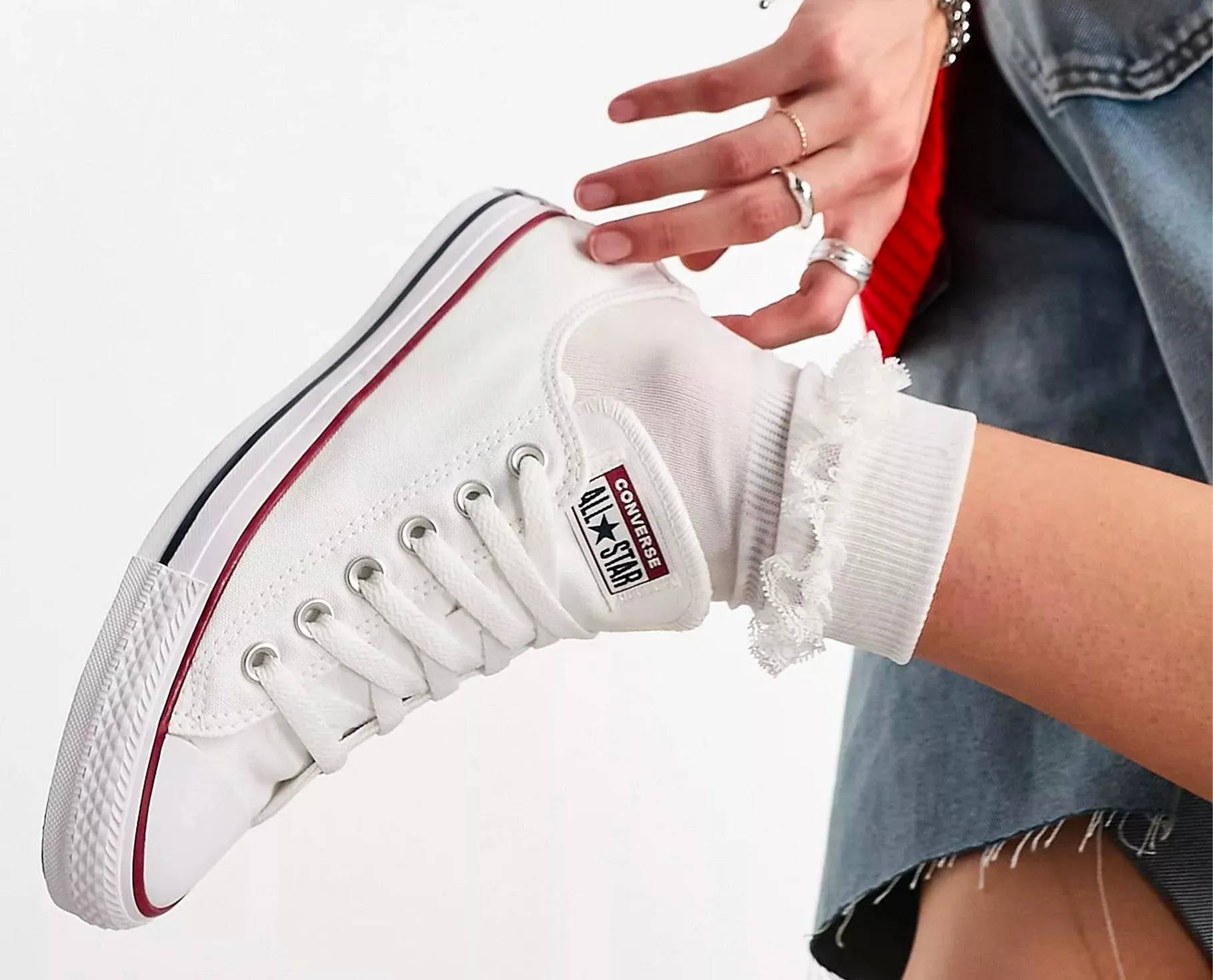 Converse Unisex Chuck Taylor Optical White Low