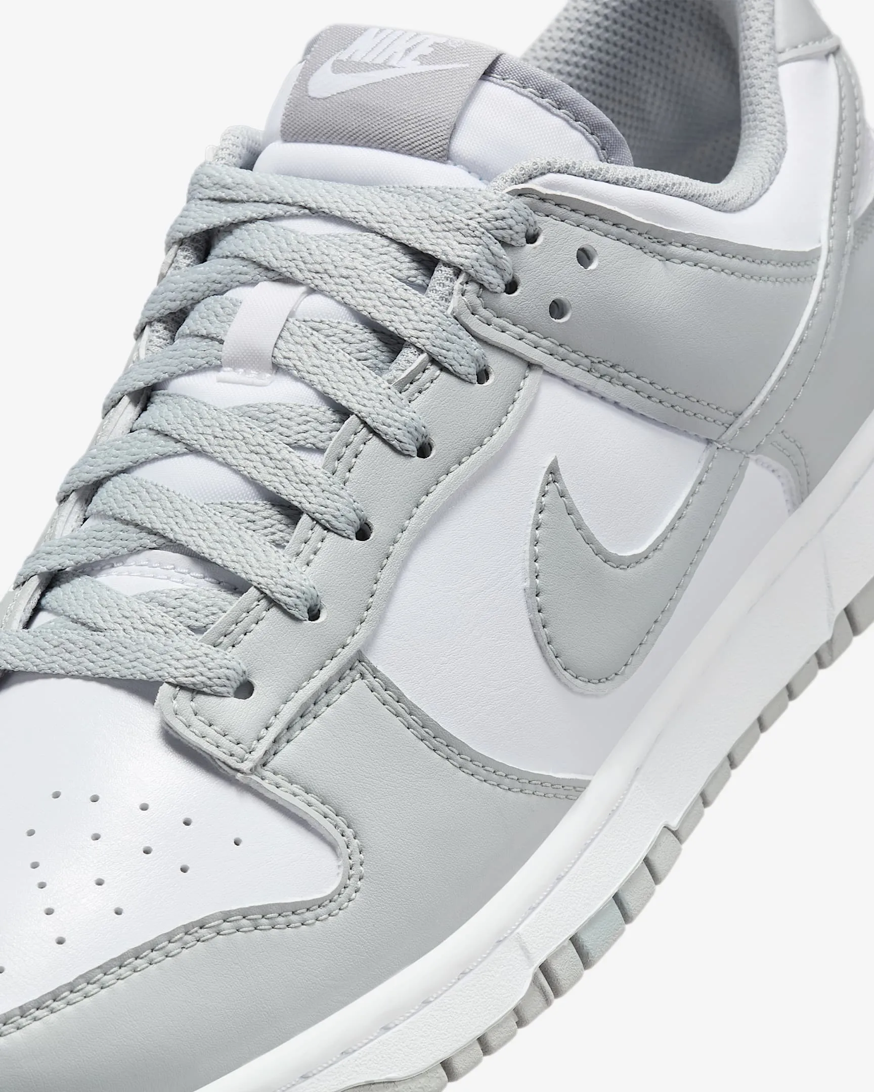 Dunk Low Retro