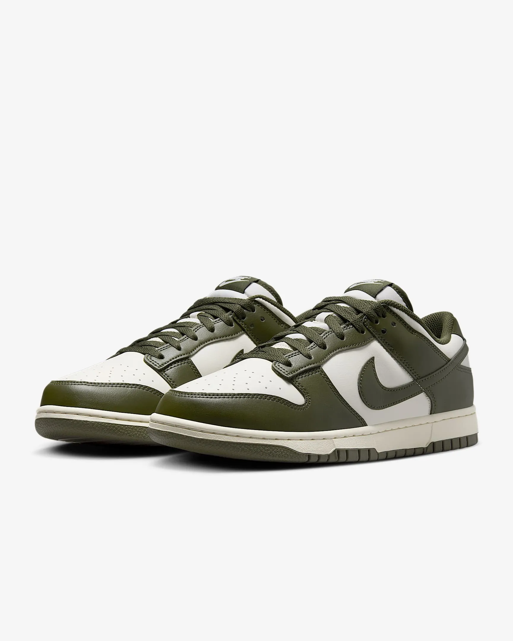 Dunk Low Retro