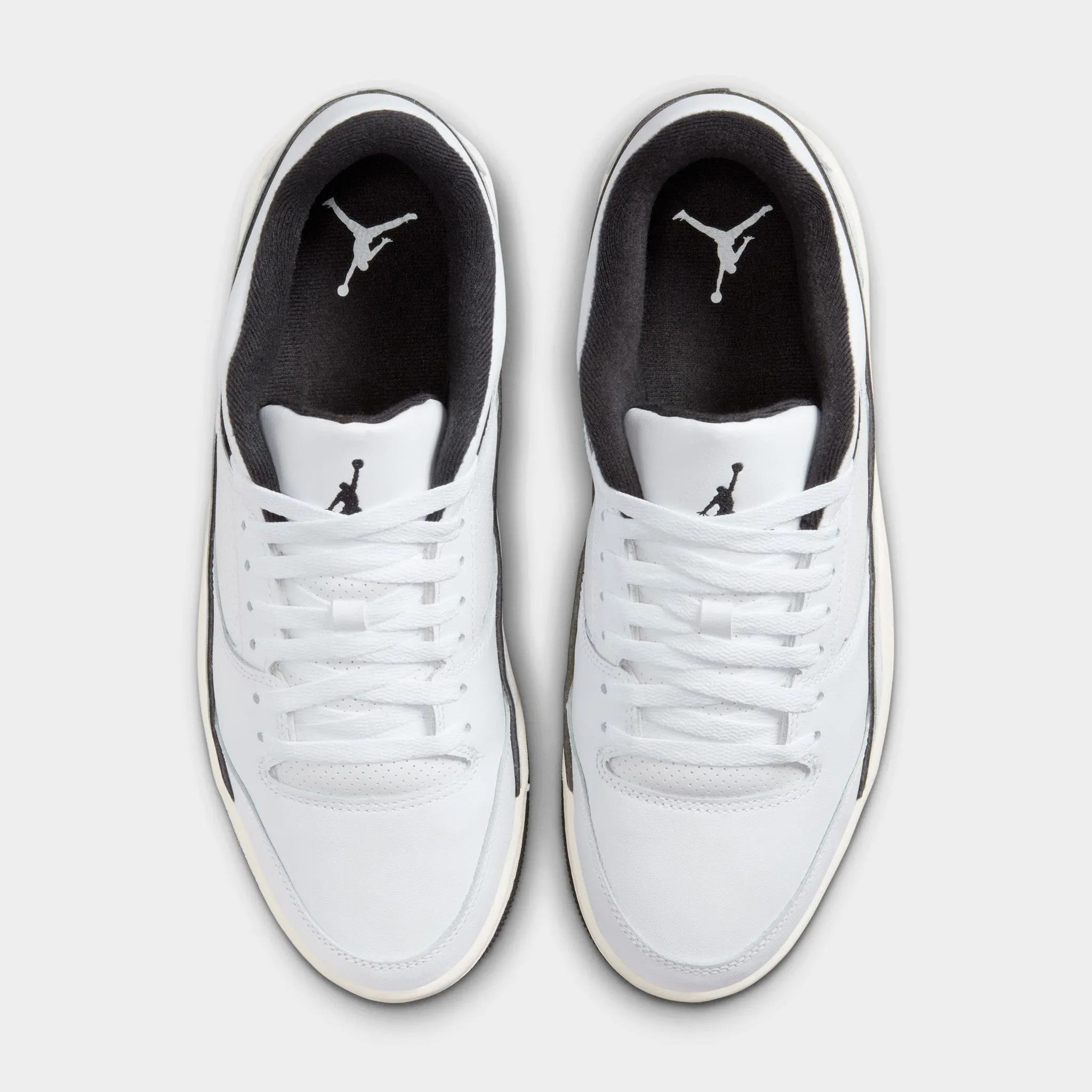 Jordan Flight Court White / Black - Sail