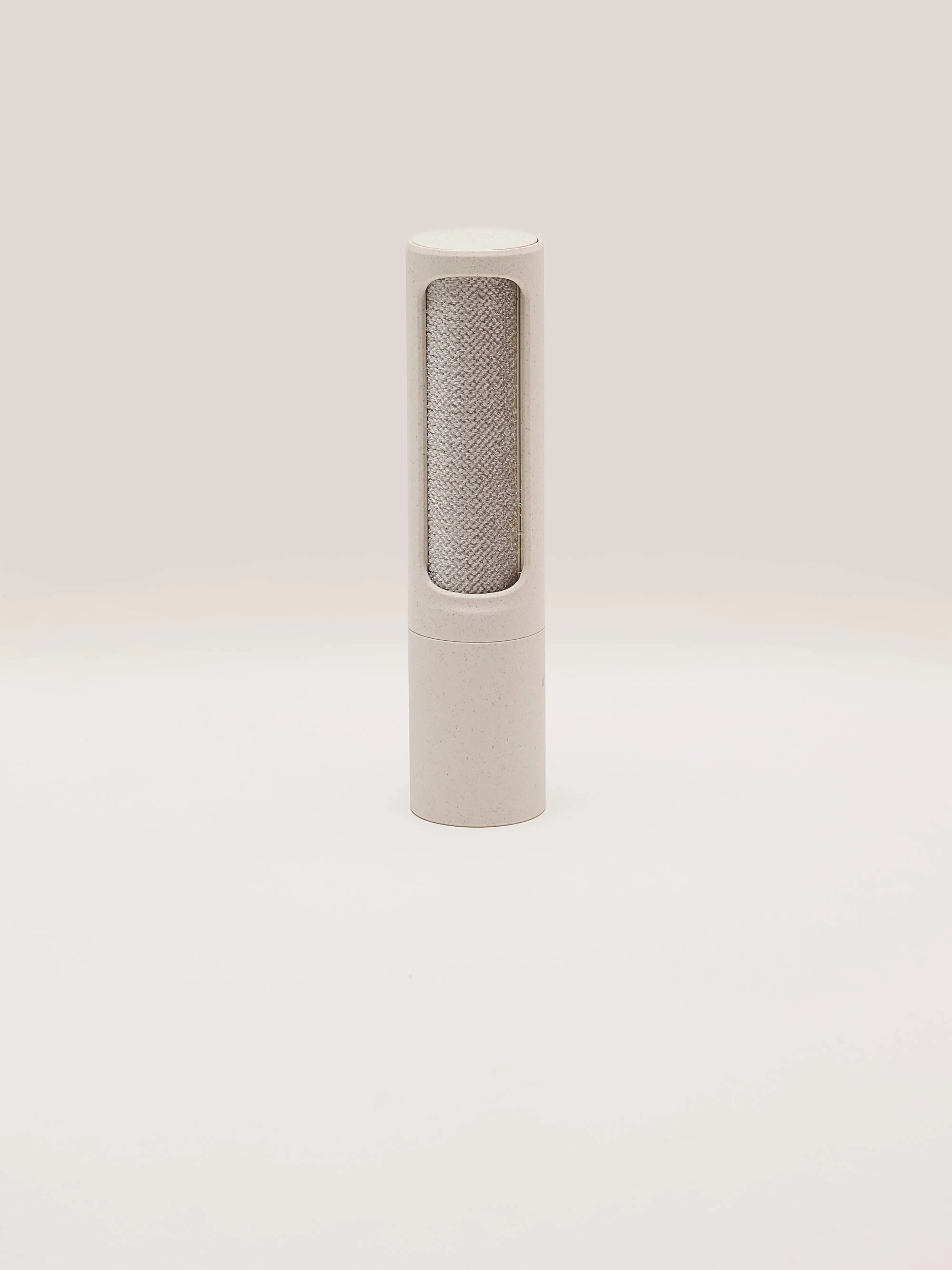 Lint Brush (242 / W / SAND)