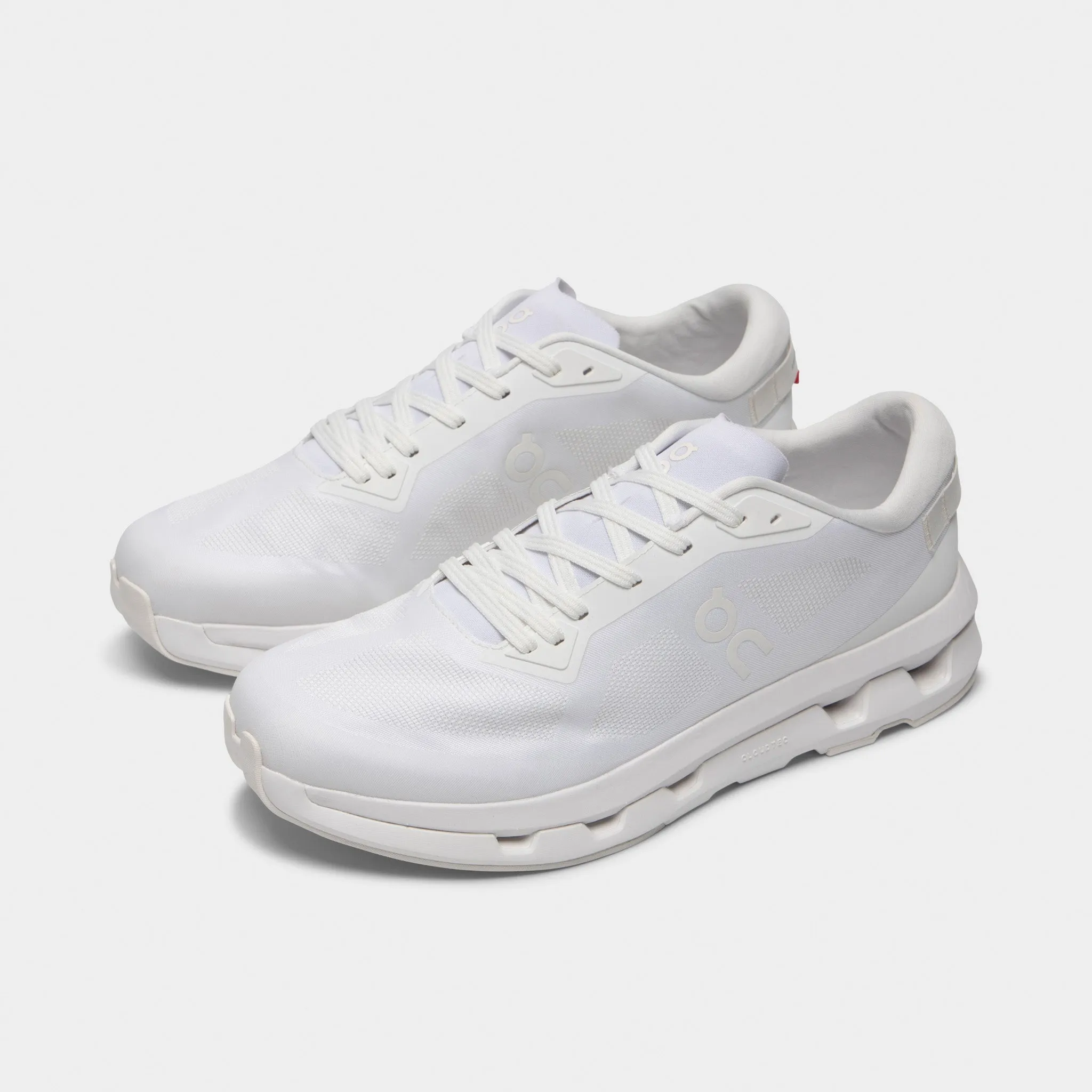 On Cloudzone White / White