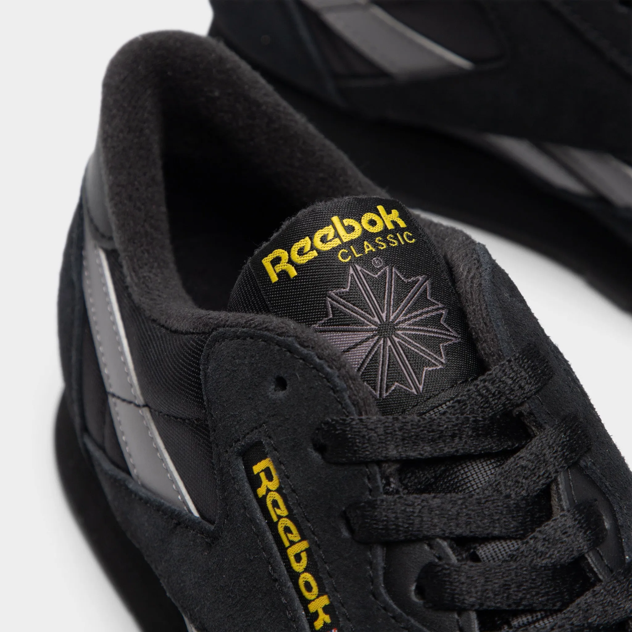 Reebok Classic Nylon Black / Overcast Grey - Golden Haze