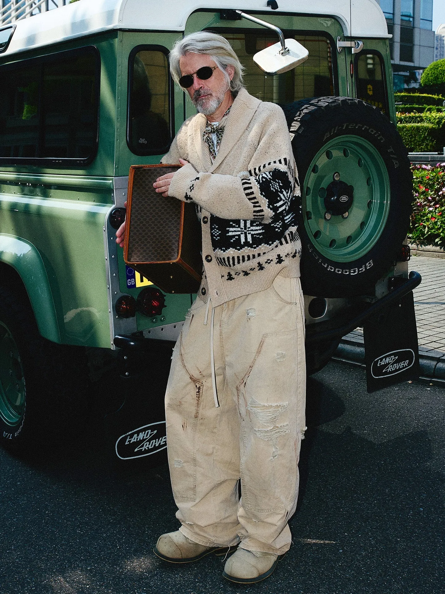 Retro Dirty Wash Hole-Embellished Overalls