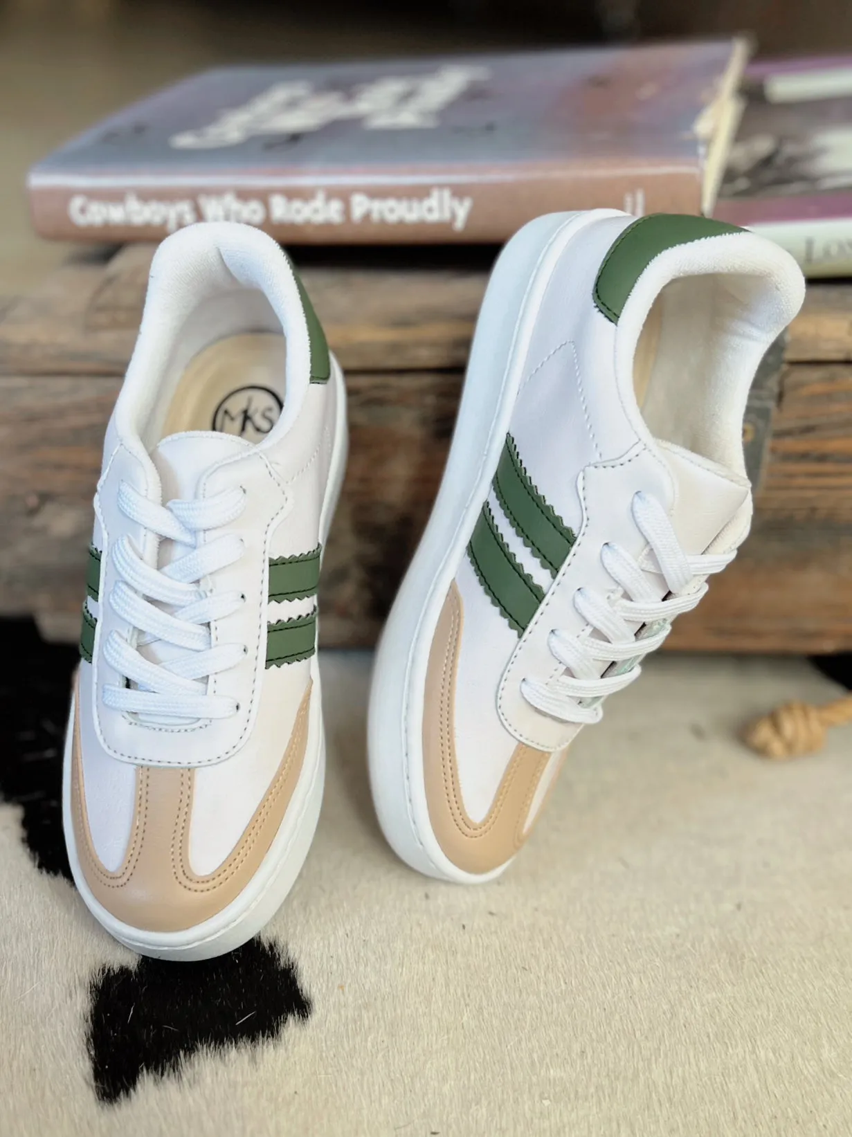 Women's Double Stripe Green Sneakers*